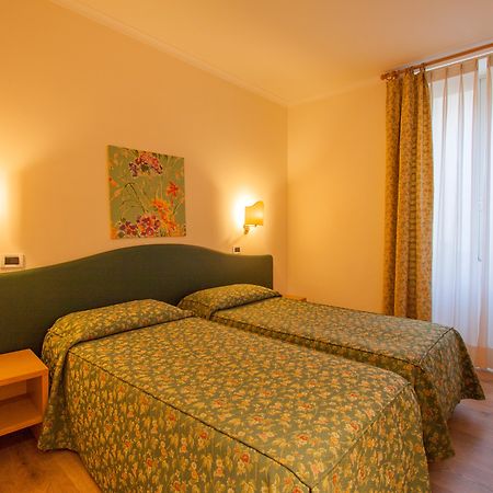 Hotel Laurentia Roma Dış mekan fotoğraf